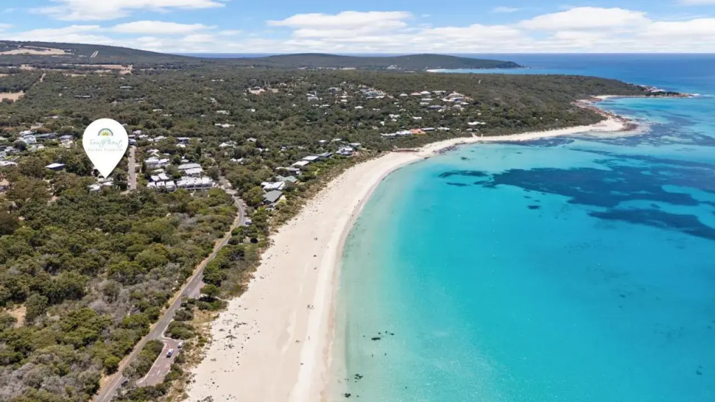 Eagle Bay Beach House
