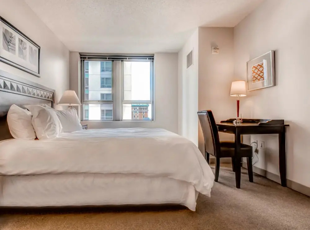 Global Luxury Suites at Broad Street