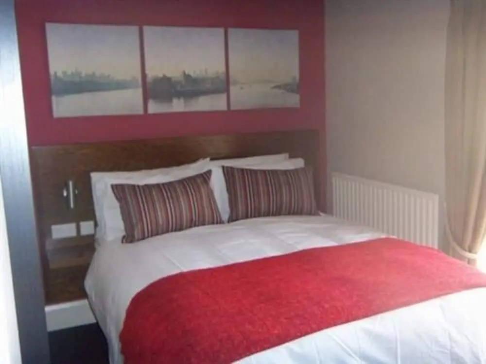 Woolpack Hotel