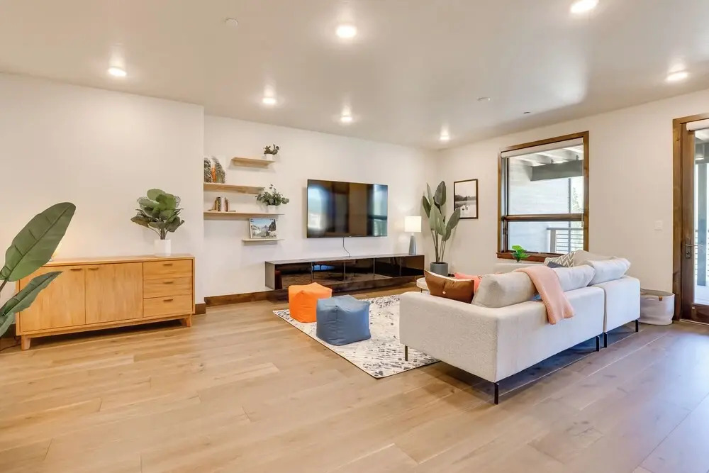 Mountain Home w/ Hot Tub, Near WP Resort!
