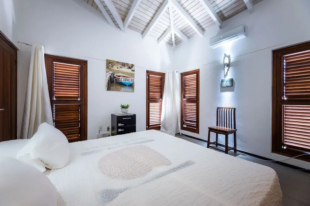Villa Milonga - beautiful villa with pool near the beach