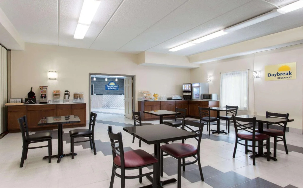 Econo Lodge Forest City