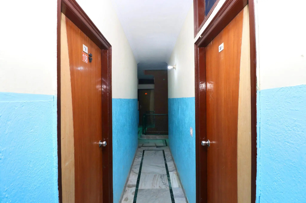 OYO 19961 Hotel New Diamond