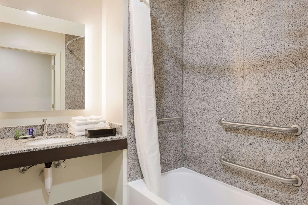 Sleep Inn & Suites North Mobile Saraland