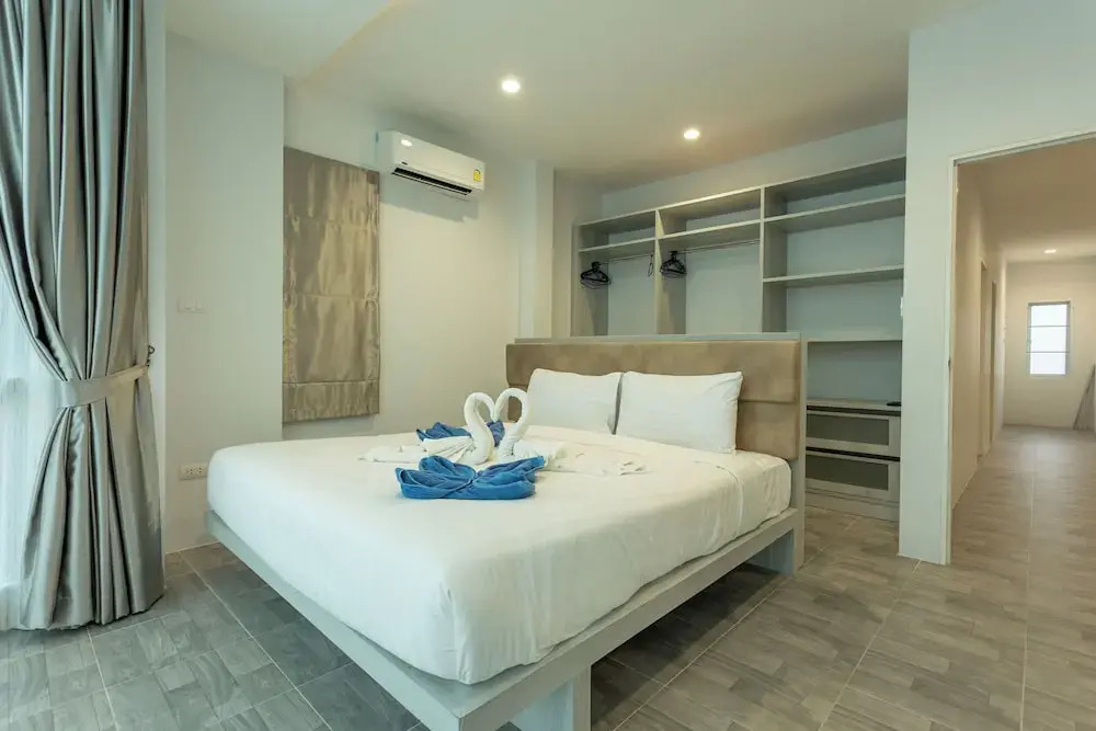 PrivateInDoorPoolBangTao1.2km2Beach v135
