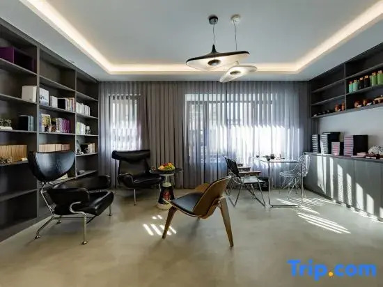 Ulysses Snow Mountain View Holiday Villa (Shuhe Ancient Town Store)