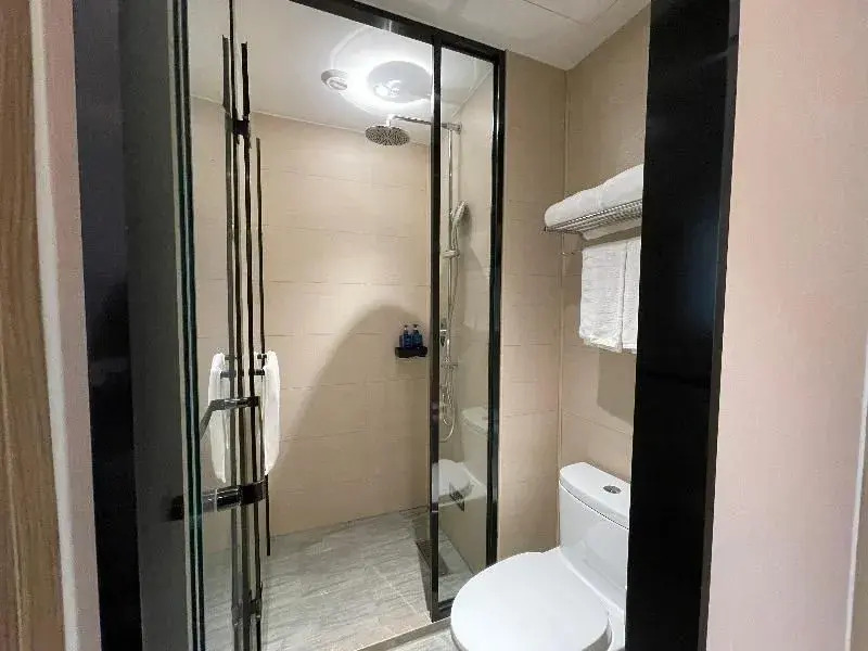 Hanting Hotel (Yonghe Palace Heping Metro Station