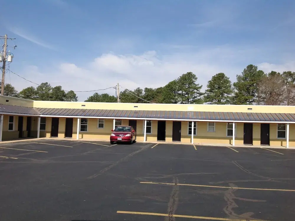Budget Inn