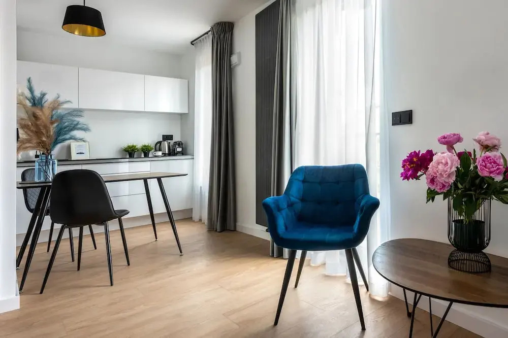 InPoint Apartments G15 near Old Town & Kazimierz District & Optional Paid Parking