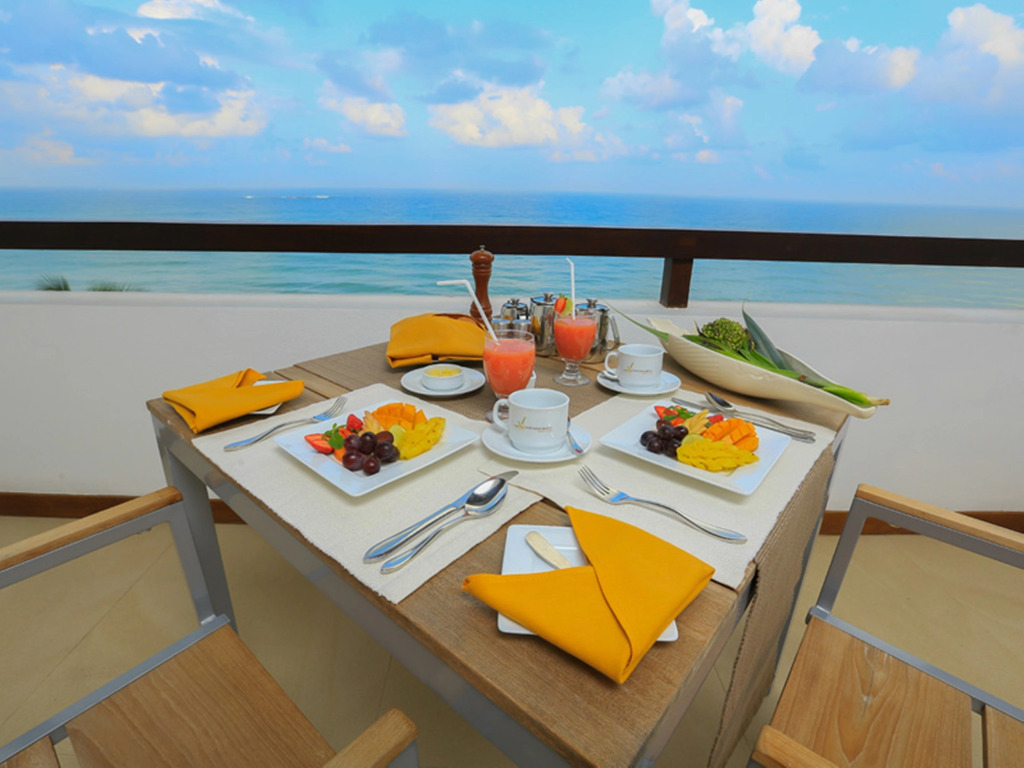 Pandanus Beach Resort & Spa