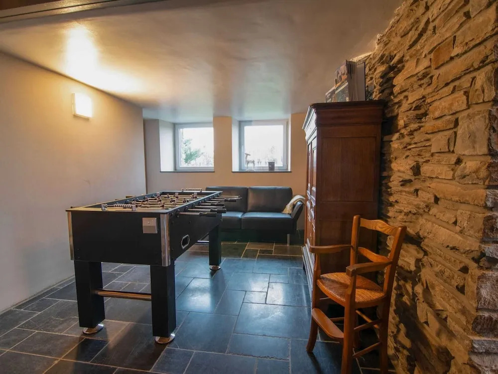 Wonderful Holiday Home in Gouvy with Hot Tub