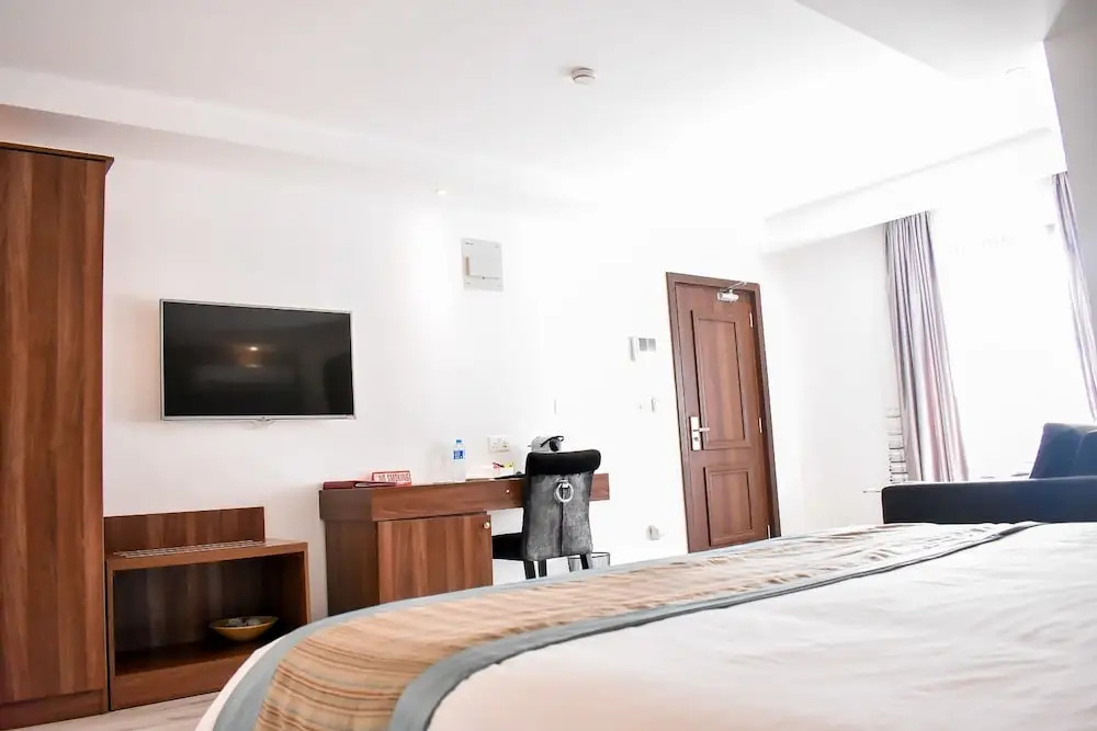 Sun Heaven Hotel & Resort V/I