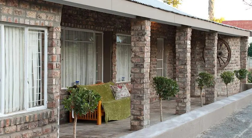 Oudtshoorn Overnight