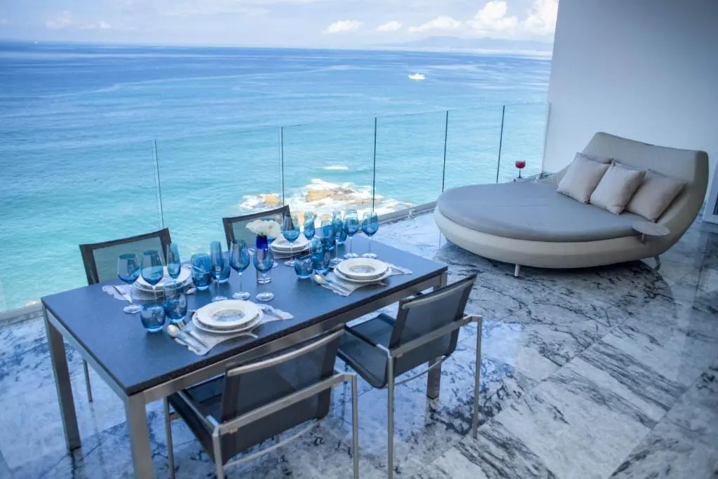 Ochid 4B Ocean Front 1500 Sq. Ft. Condo With 2 Bedrooms & 2 Bath