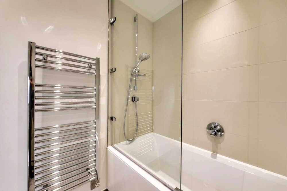 Guestready - Stylish Top Floor Apartment in the City Centre
