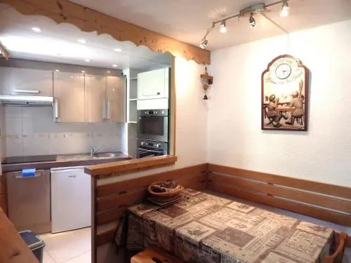 Apartment Appartement 6 Personnes Avec Cuisine ÉquipÉe Aux MÉnuires