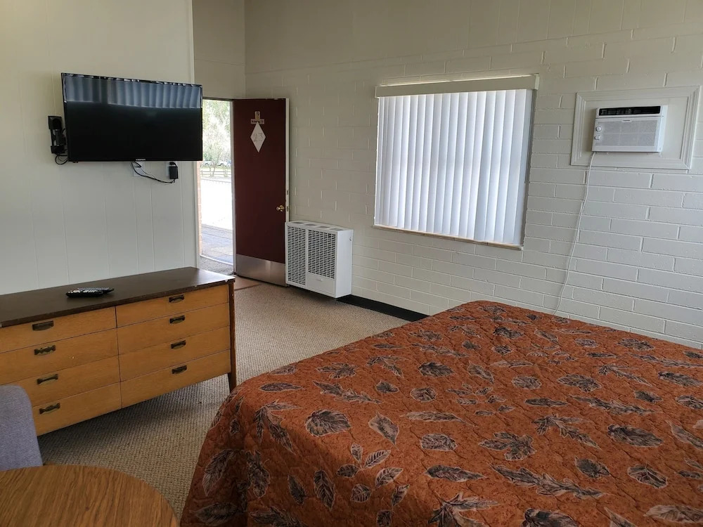 Fleetwood Motel