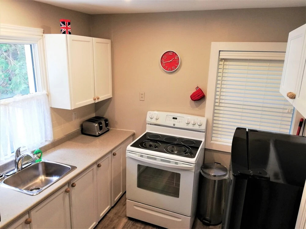 A Beautiful Cottage In The Heart Of The Kawarthas