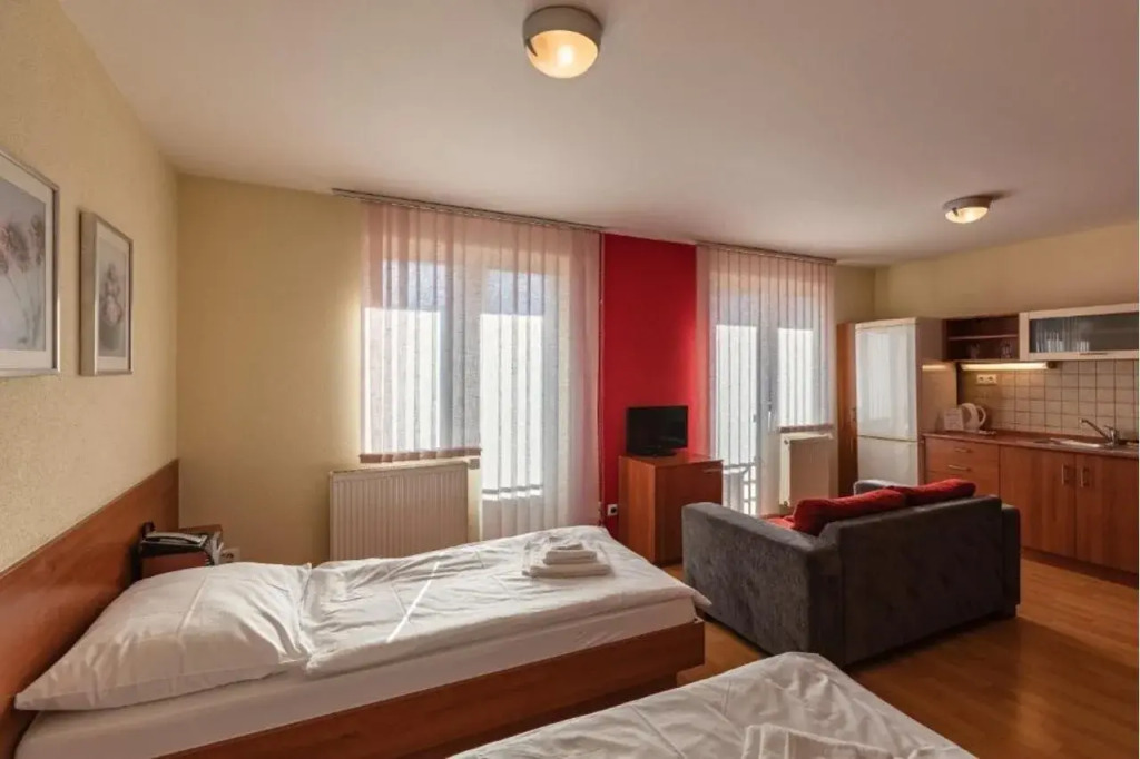 Hotel Urpín City