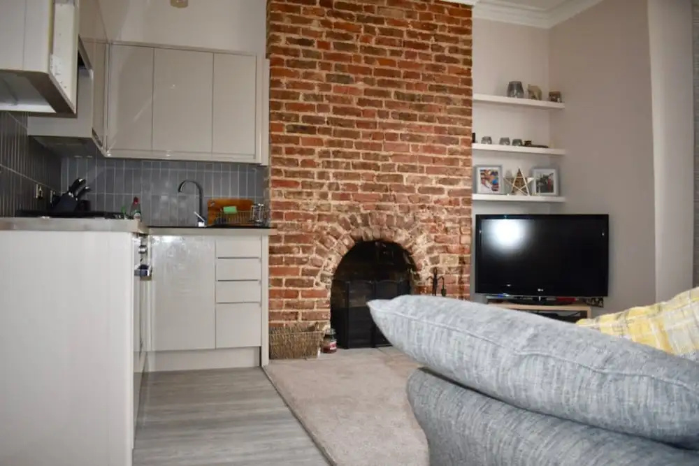 2 Bedroom Apartment in Seven Dials
