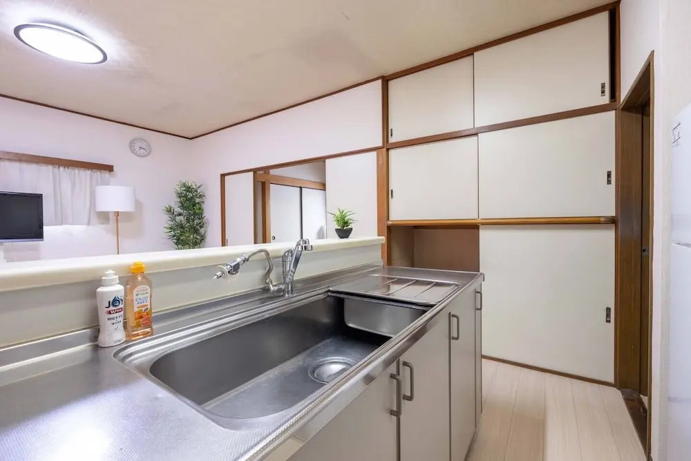 Higashi Komagata Bldg. 2F3F