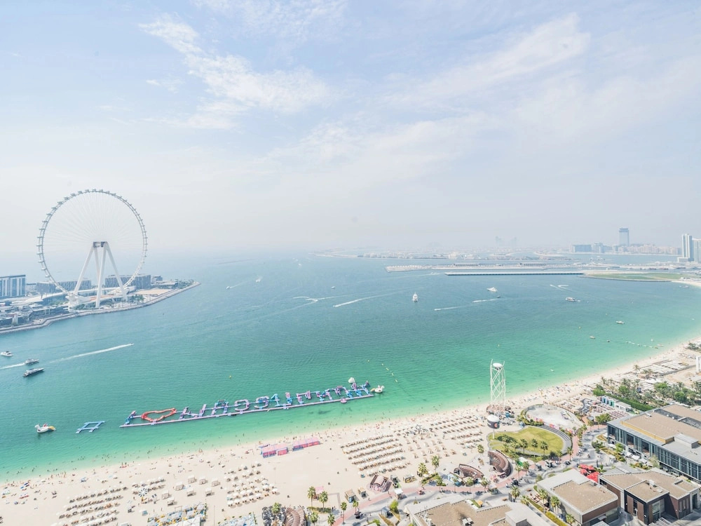 Spacious 2BR-Dubai Eye & Sea View -JBR