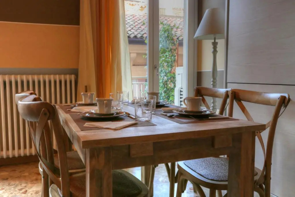 La Casetta di Lina Rooms and Apartments
