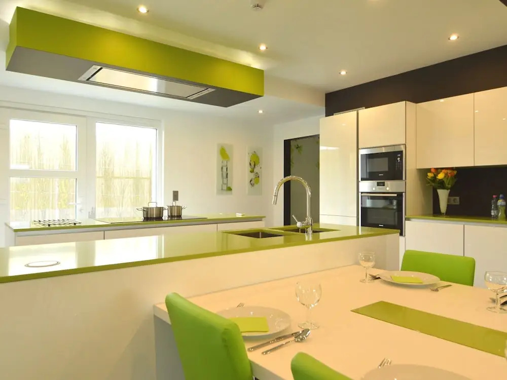 Lavish Villa in Malmedy with Heated Pool, Hot Tub, Infrared Sauna