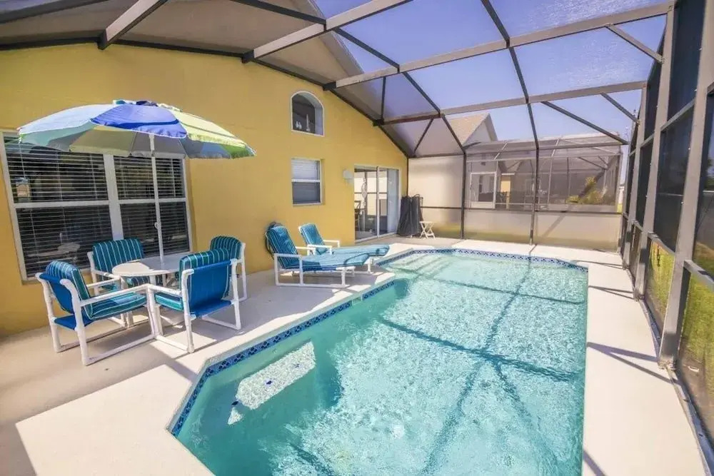 Golf Community Private Pool! 3 Bedroom Home by RedAwning
