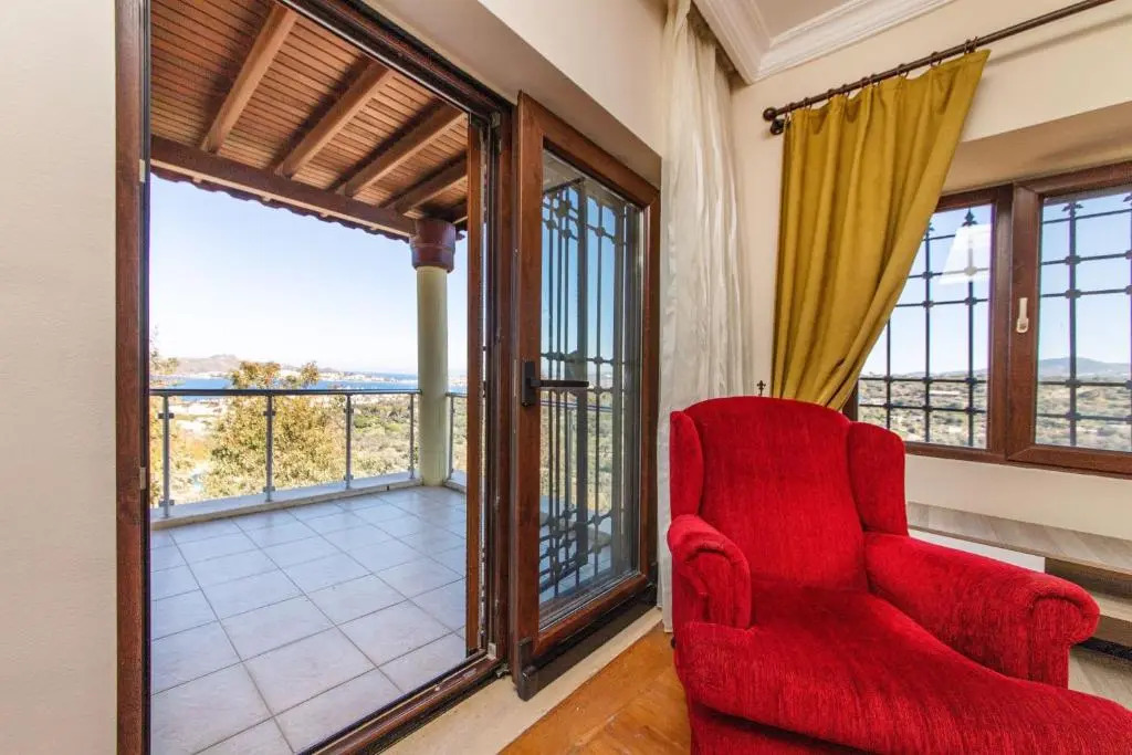 House with Sea and Mountain View in Yalikavak
