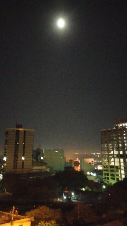 Moderno y amplio apartamento con vista fantástica en pleno centro