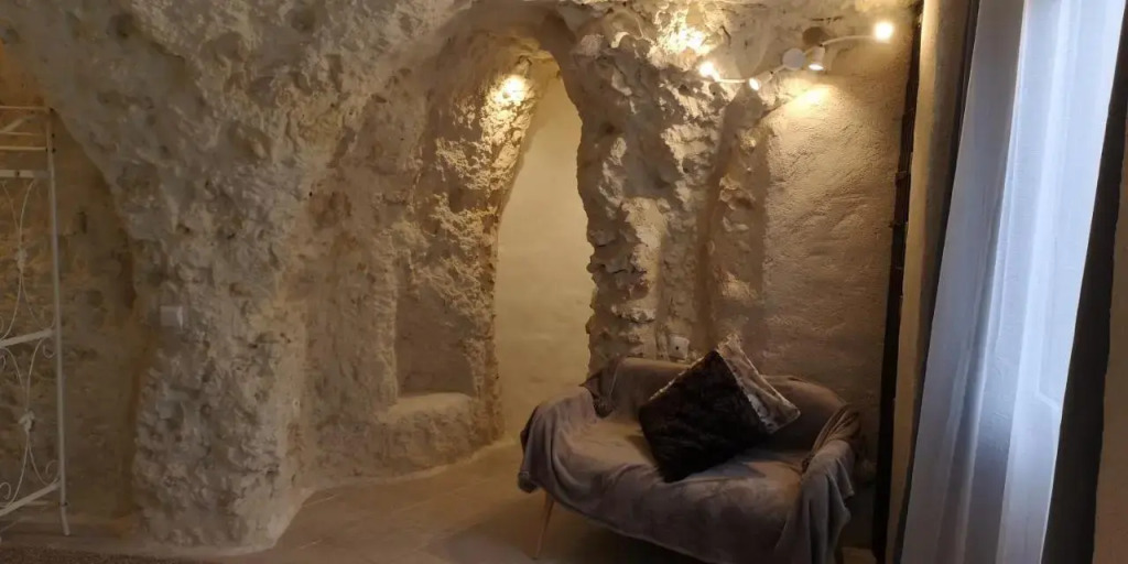 Cave Du Coteau