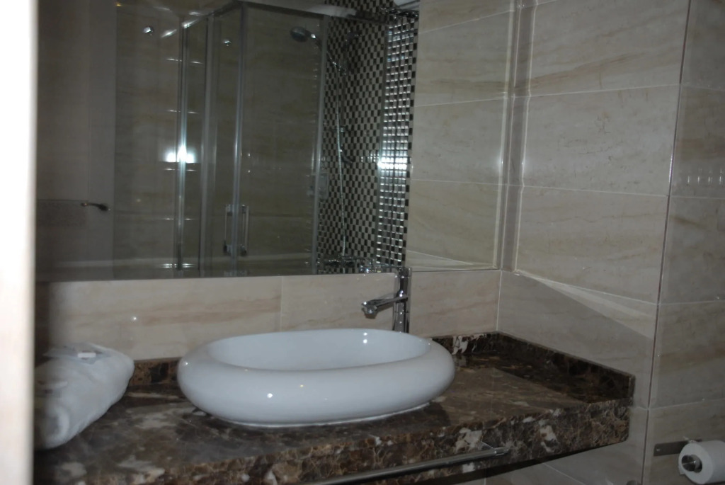 Hotel A44