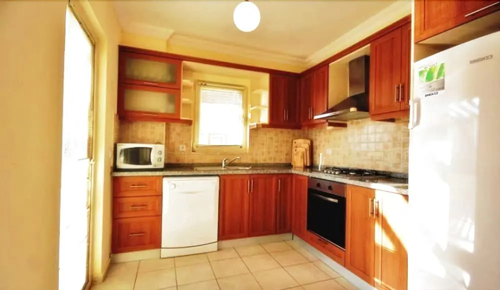 Royal Heights Residence 2 Bedrooms