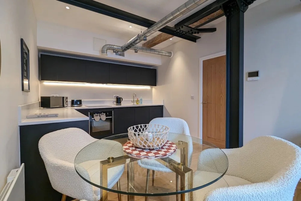 The Sunshade Suite Grade 2 Ancoats