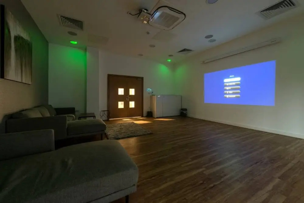 2 Bedroom Apartment in Media City Manchester