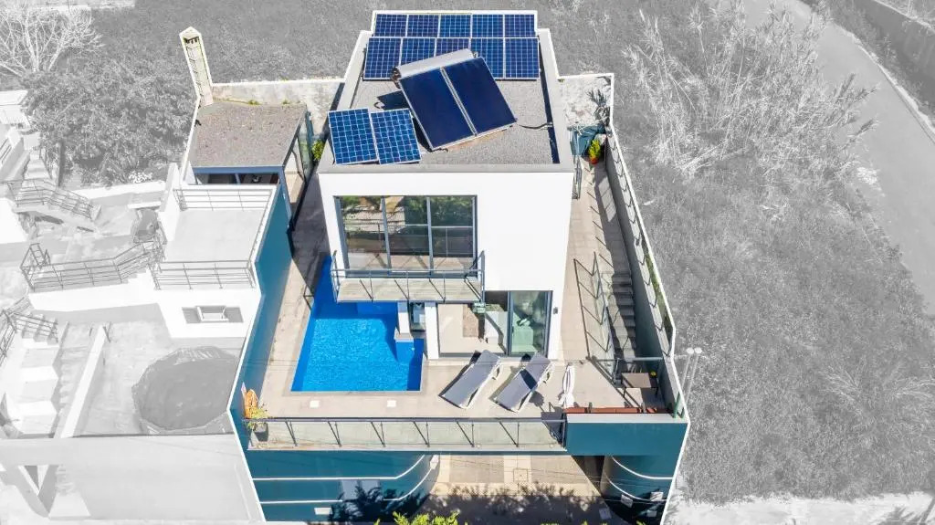 Hillside Villa