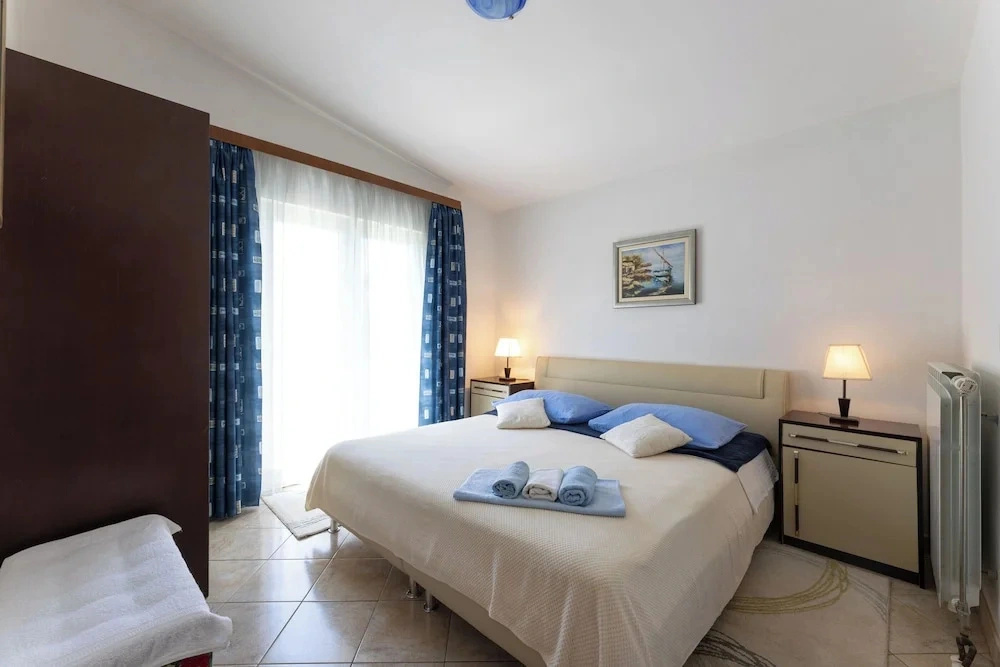 Apartments Ivo