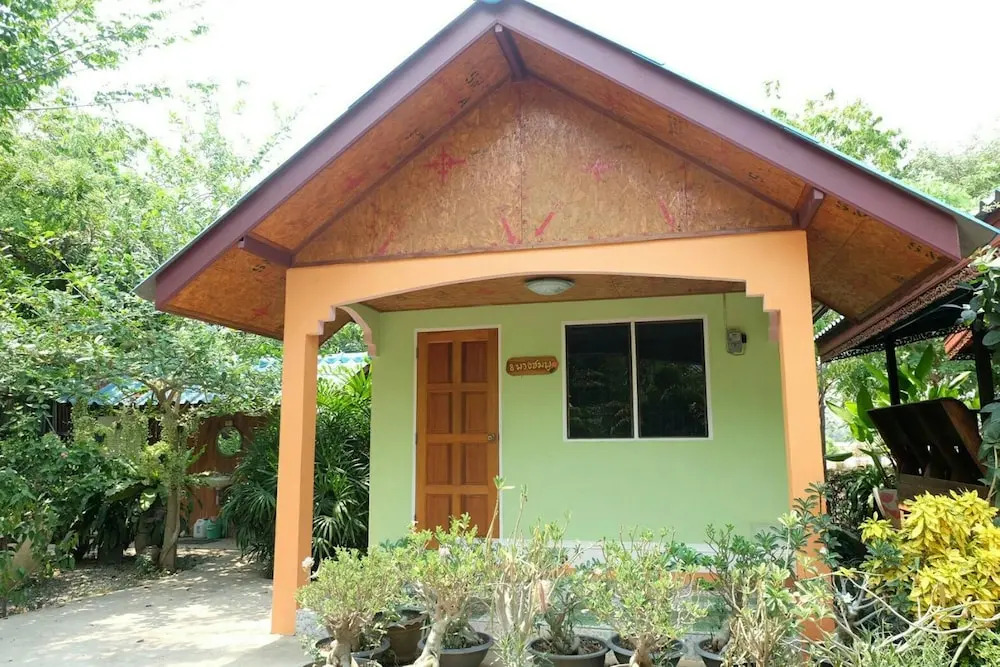 Ruenpinwilai Resort