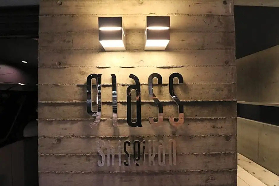 Glass Shiseikan