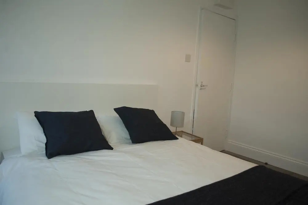 Charmstay Apartments