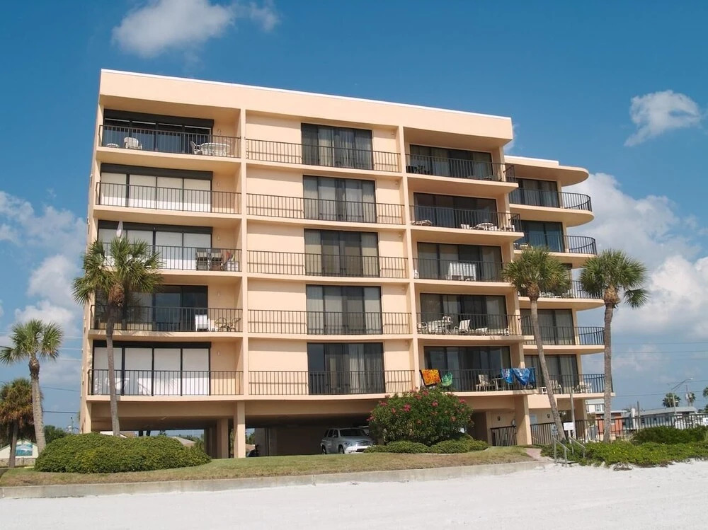 Trillium 1A South Corner/amazing Remodel/stunning View!