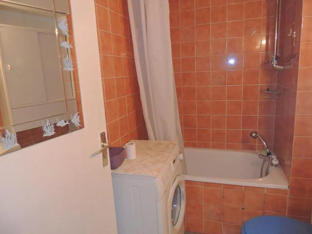 Appartement Balaruc-les-Bains, 1 pièce, 2 personnes - FR-1-571-38