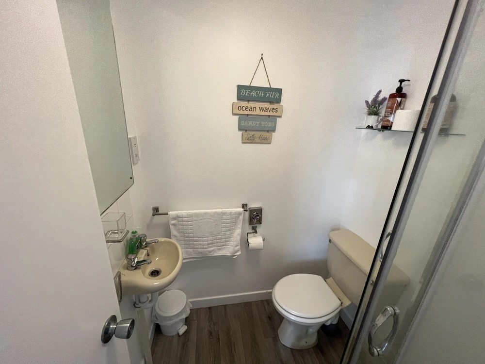 Anchor Hotel