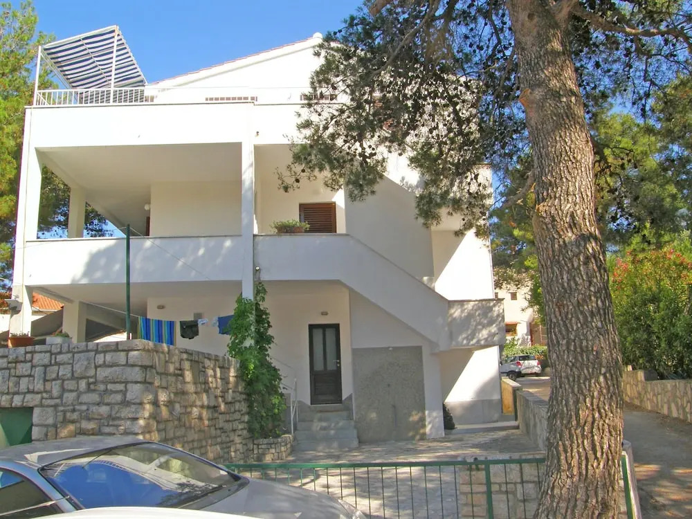 Apartment Tamara Pine Trees & Beach