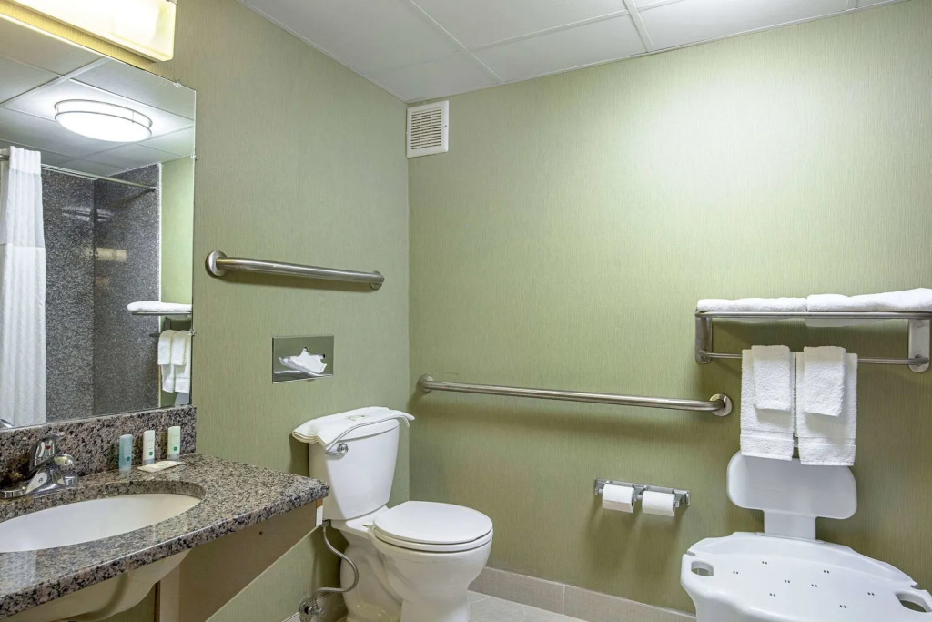 Quality Inn Holly Springs South