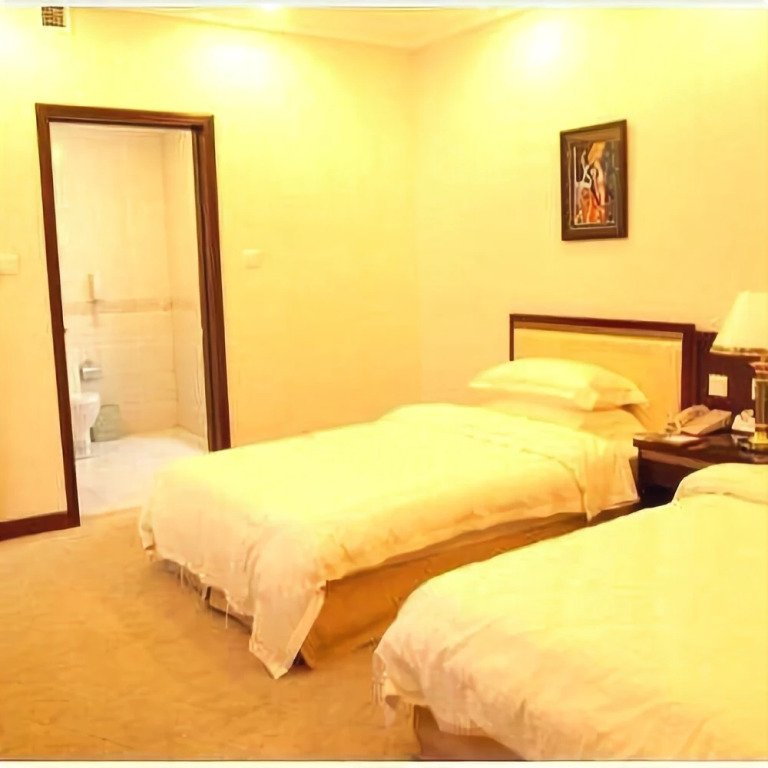 Yibin Hotel