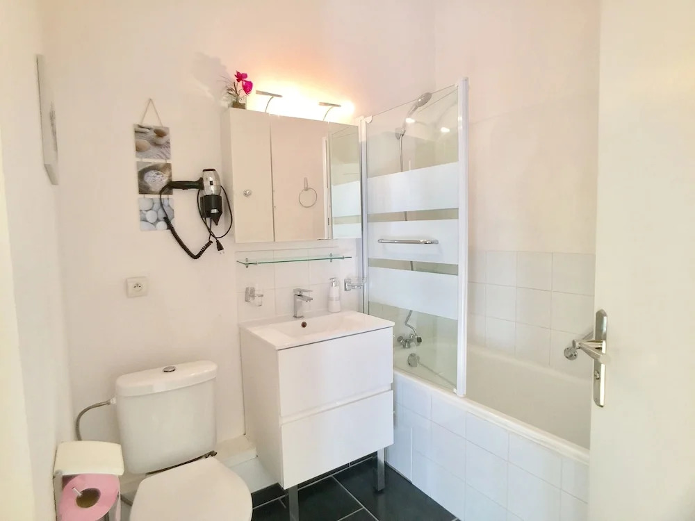 Edgar Suites Cannes - Rue dAntibes
