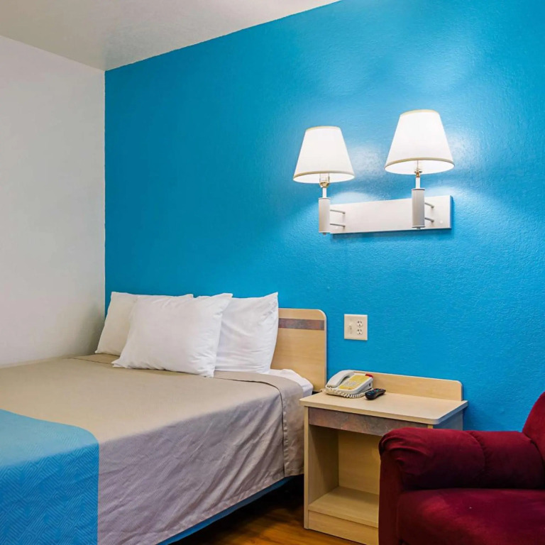 Motel 6-Mitchell, SD