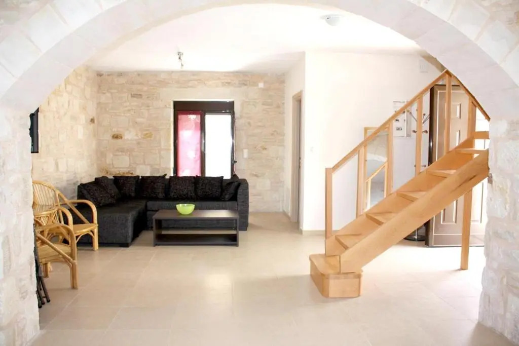 2 bedrooms house at Chersonissos 500 m away from the beach with furnished terrace and wifi